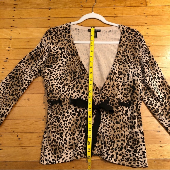 Sarah Spencer Silk Cheetah Cardigan Sweater w/ Bow - Picture 10 of 14
